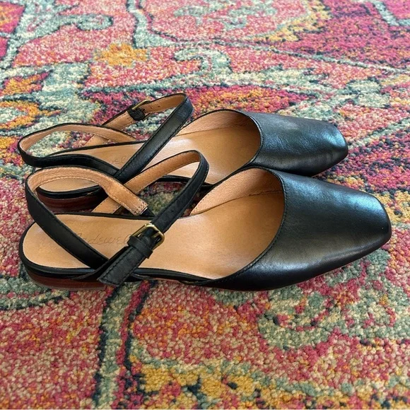 Madewell | Women’s Black Leather The Jeanne Slingback Adjustable Strap Flats 7 - Picture 7 of 16